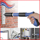 Pistola de clavos con accesorio